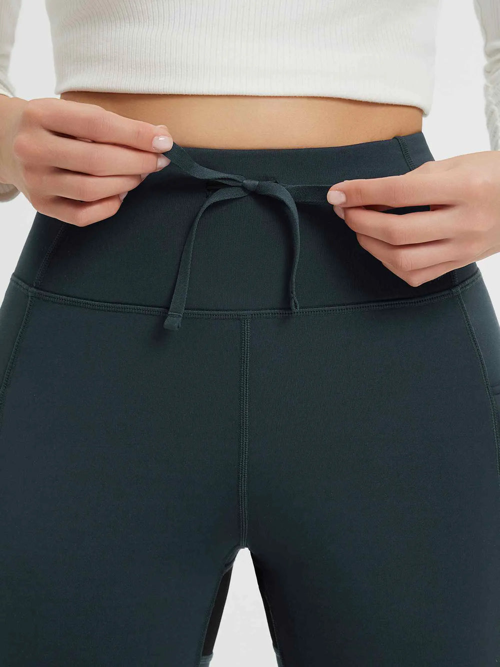 Dark Gray/Black